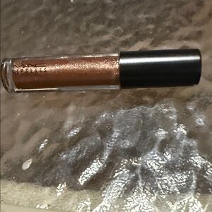 MAC Cosmetics Metallic Bronze Lip Gloss